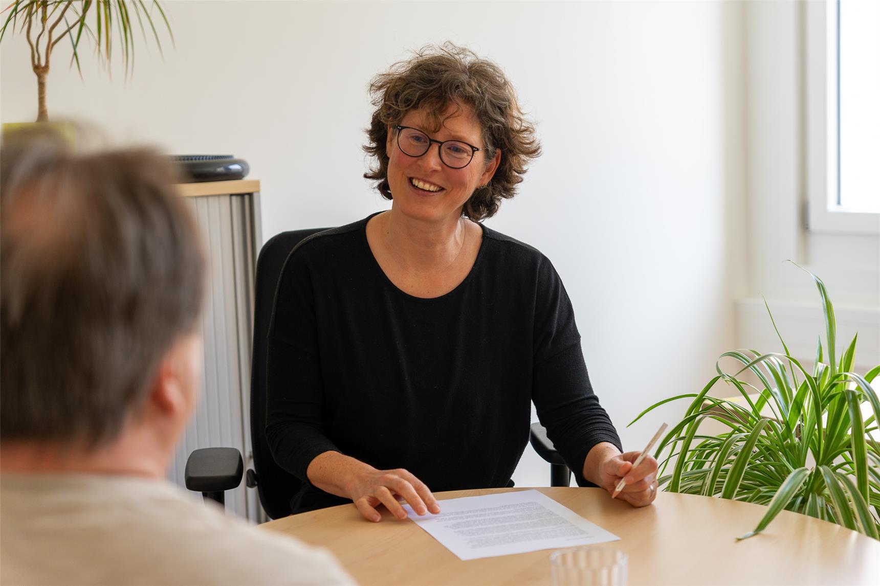 Frau im Beratungsgespräch
