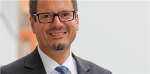 Pfarrer Oliver Merkelbach Pfarrer Oliver Merkelbach