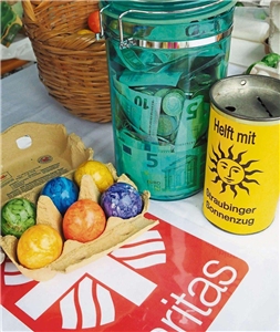 Mit Eiern und anderen Osterspezialitäten wurden Spenden gesammelt 