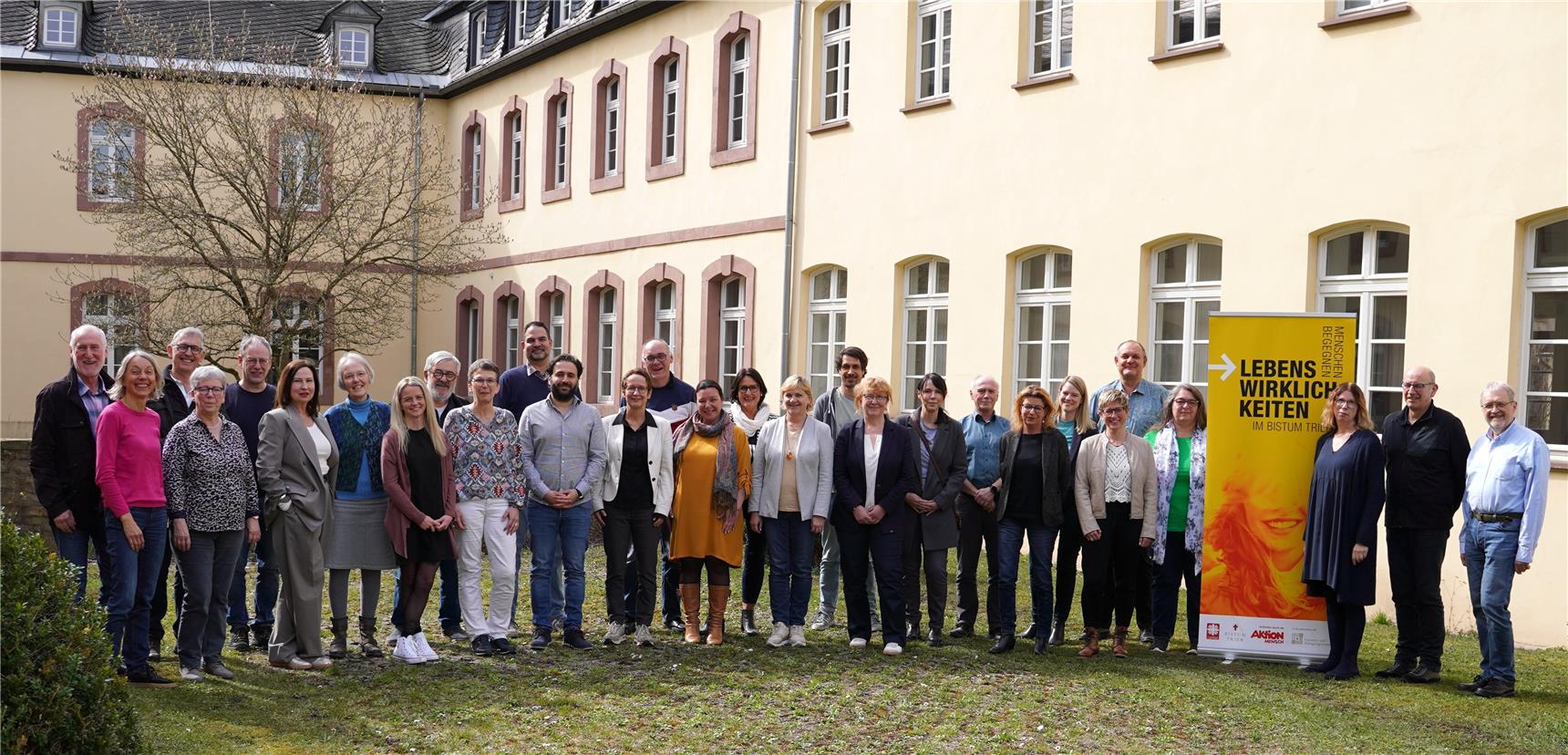 Wir freuen uns auf Sie! Ihr Programmteam Lebenswirklichkeiten 2025