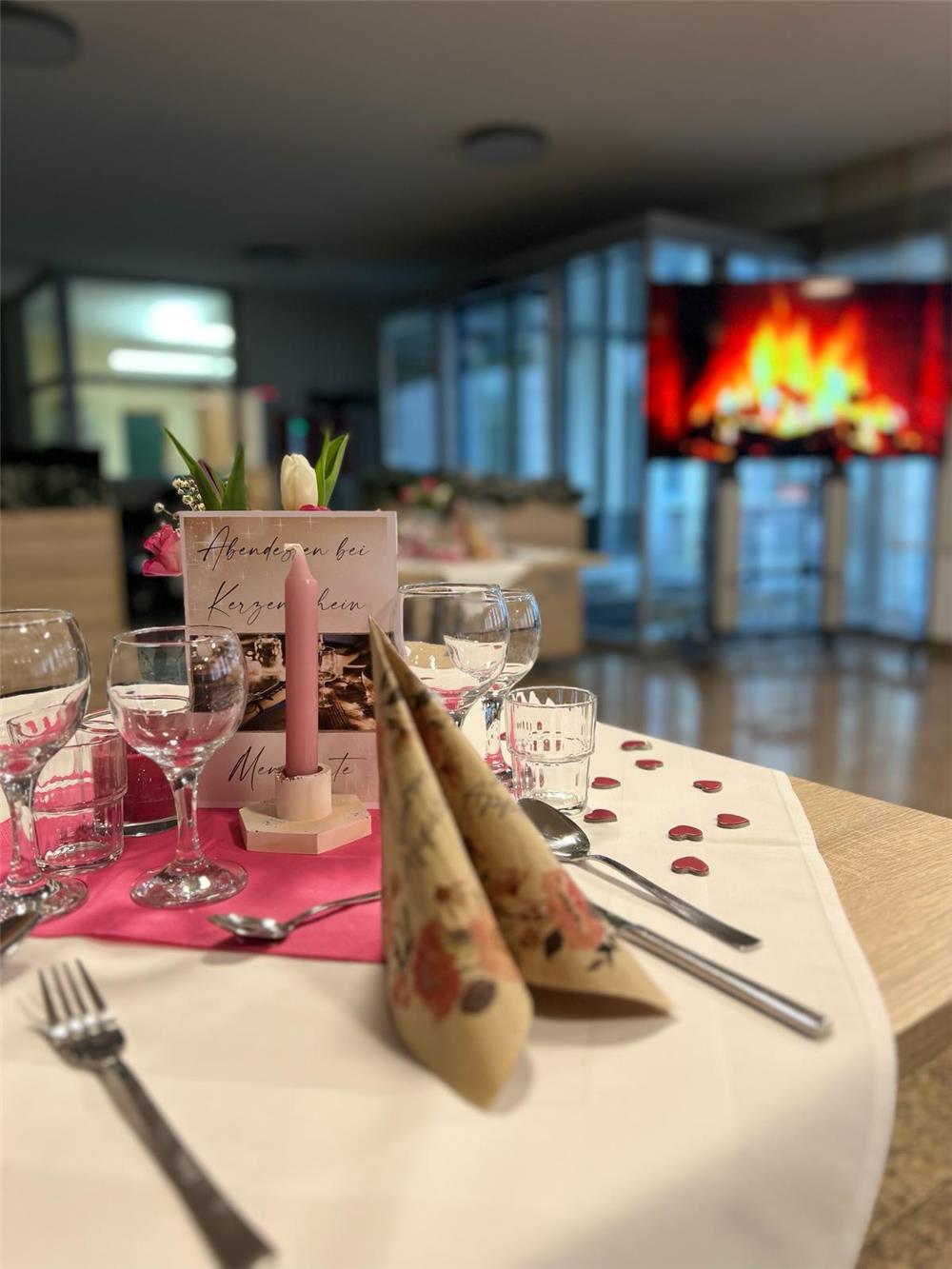 Valentinstag im Altenpflegeheim St. Barbara