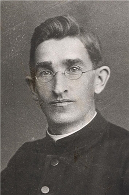 Porträt von August Pfeifer, früherer Generalsekretär des Deutschen Caritasverbands
