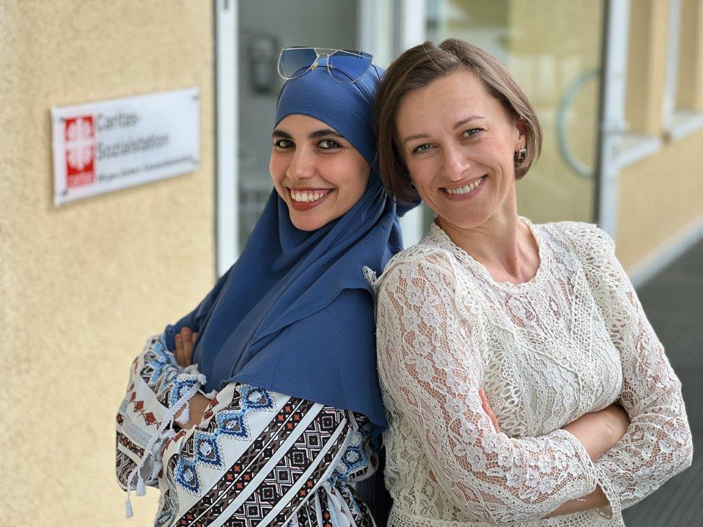 Caritas-Pflegeauszubildende: Muslima und Ukrainerin