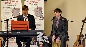 Musiker Philipp Standera und Mario Hess