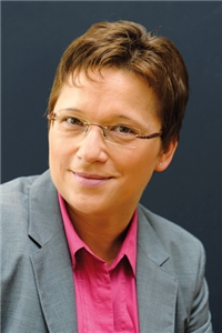 Annette Holuscha-Uhlenbrock