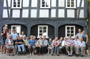 Gruppe der Senioren mit ihren Betreuern