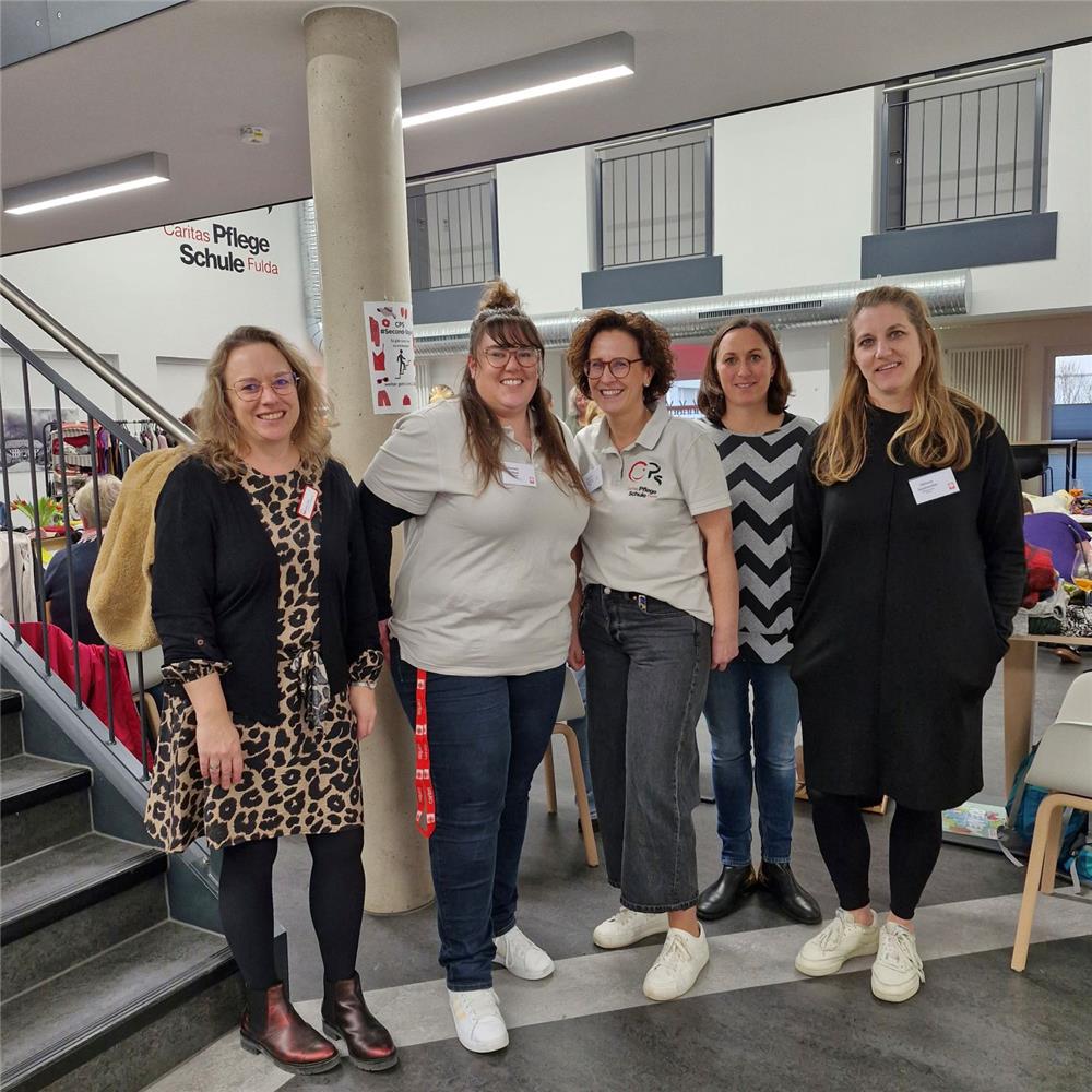 Caritaspflegeschule Flohmarkt Orgateam