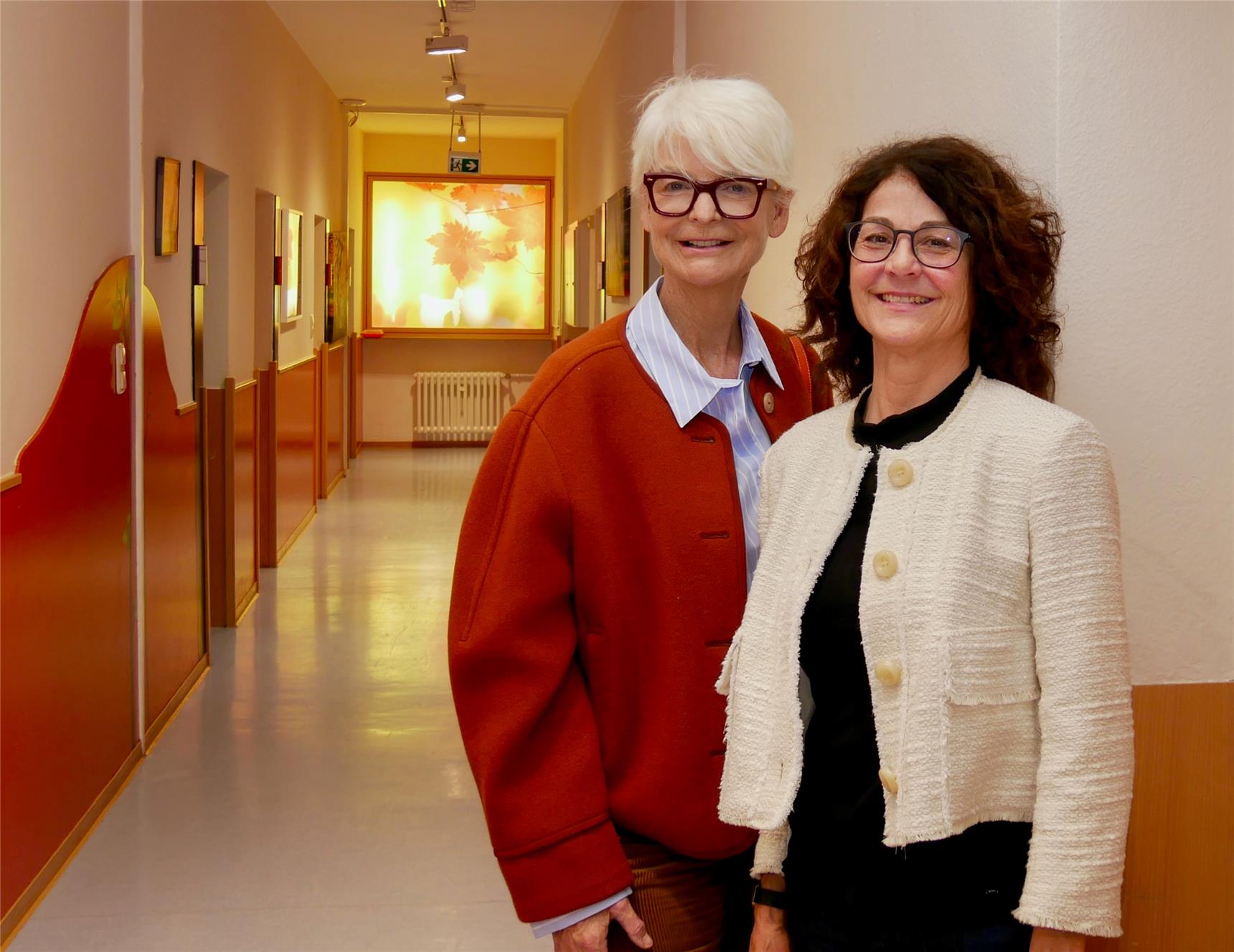 von links Ann Kathrin Linsenhoff und Heike Sienel
