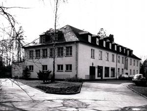 Altbau Altbau