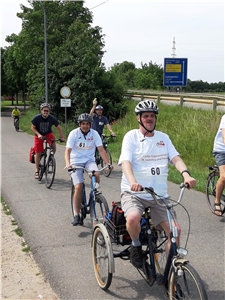 Fahrradrennen und Volksradfahren Fahrradrennen und Volksradfahren