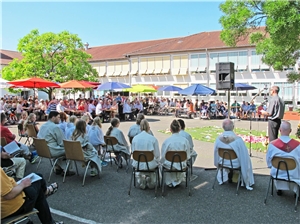 Fronleichnam im CFZ Laurentius und Paulus Fronleichnam im CFZ Laurentius und Paulus