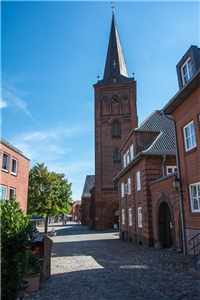Blick auf Nikolaikirche und Marktplatz