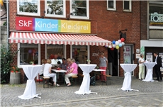 Außenansicht der Kinder-Kleiderei Bremen / Foto: Simone Lause