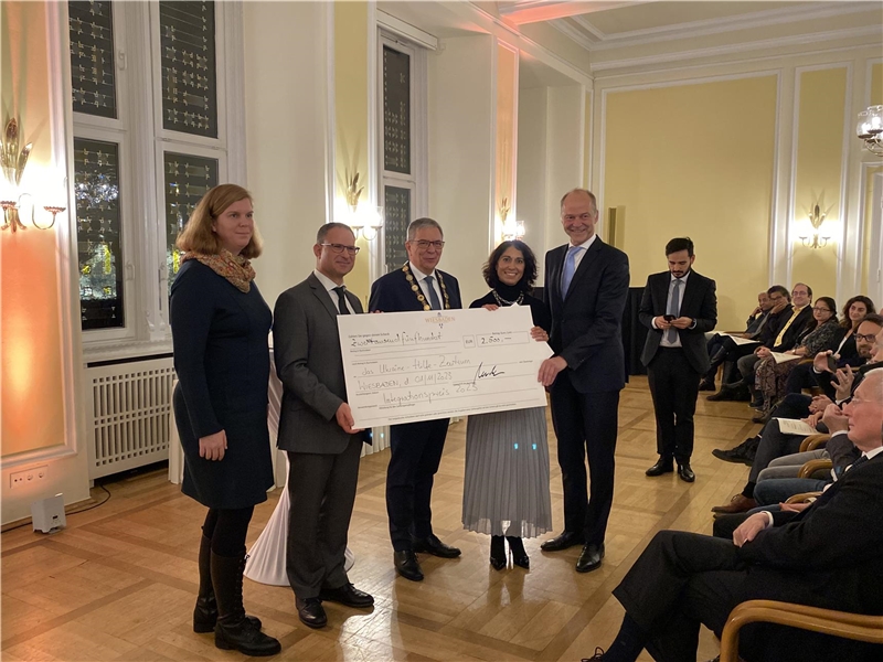 Verleihung des Integrationspreises an das Ukraine-Hilfezentrum