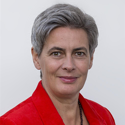 Porträt: Leonie Jedicke, Referentin für Personal- u. Organisationsentwicklung beim Caritasverband für das Erzbistum Paderborn