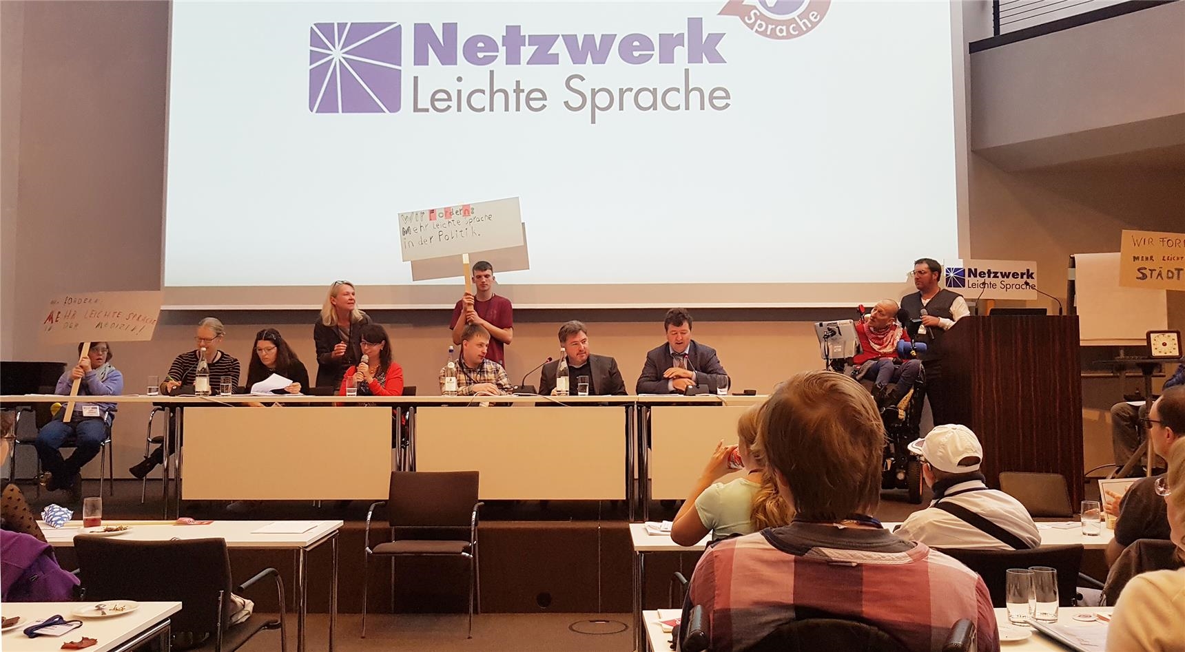 Netzwerk Leichte Sprache Treffen in Augsburg - 2 (Bernhard Gattner)