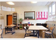 Die Klassenzimmer sind freundlich, hell und auf die Bedürfnisse der Förderschüler abgestimmt