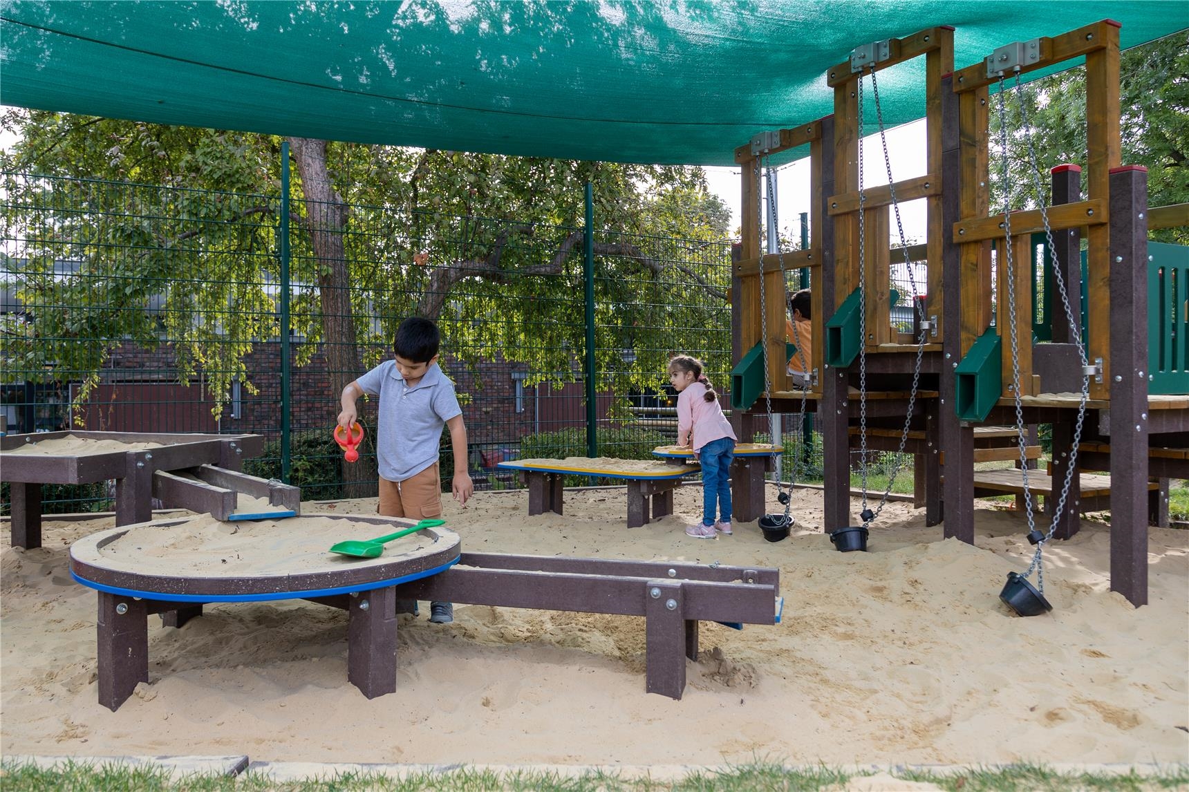Der Sandkasten auf dem Spielplatz der Kitas St. Josef. 