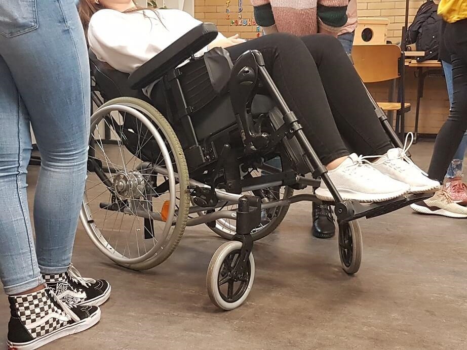 Pflege-Rollstuhl 