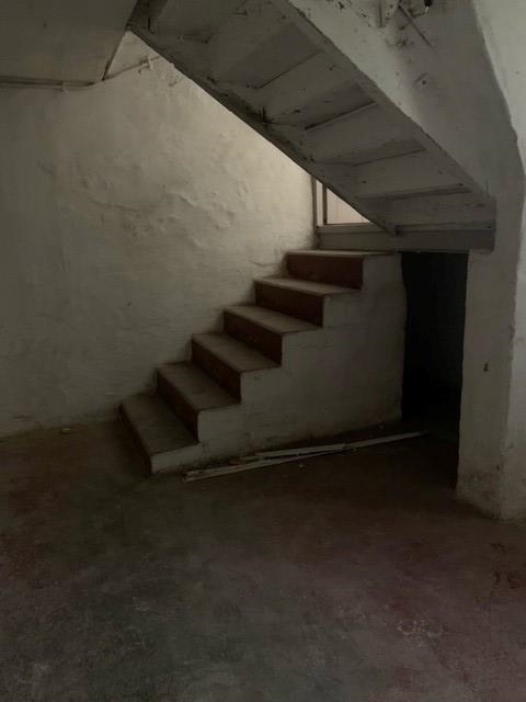 Treppe ohne Geländer (Rosa Geiger-Wahl)