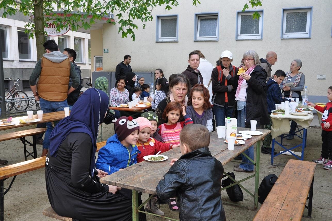 Kennenlernfest Flüchtlingsunterkunft in der Birkenstraße 
