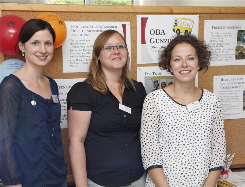 Jasmin Kiechle, Rebecca Bullinger und Susanne Kischkat (v.li.n.re.) verantworten die OBA. (Bernhard Gattner)
