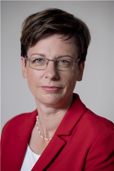 Das Foto zeigt die Berliner Caritasdirektorin Prof. Dr. Ulrike Kostka. 