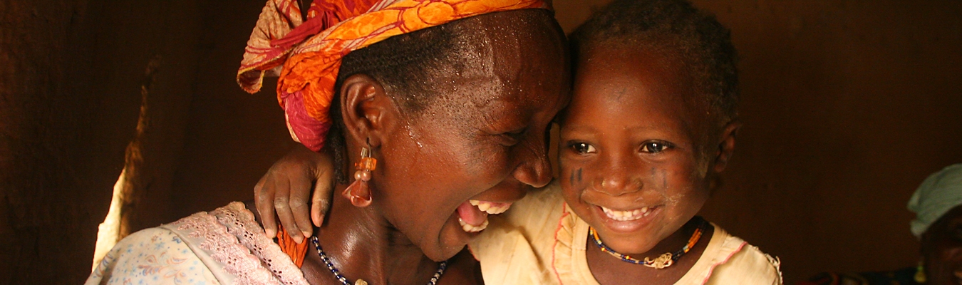 Mutter mit Tochter aus Niger