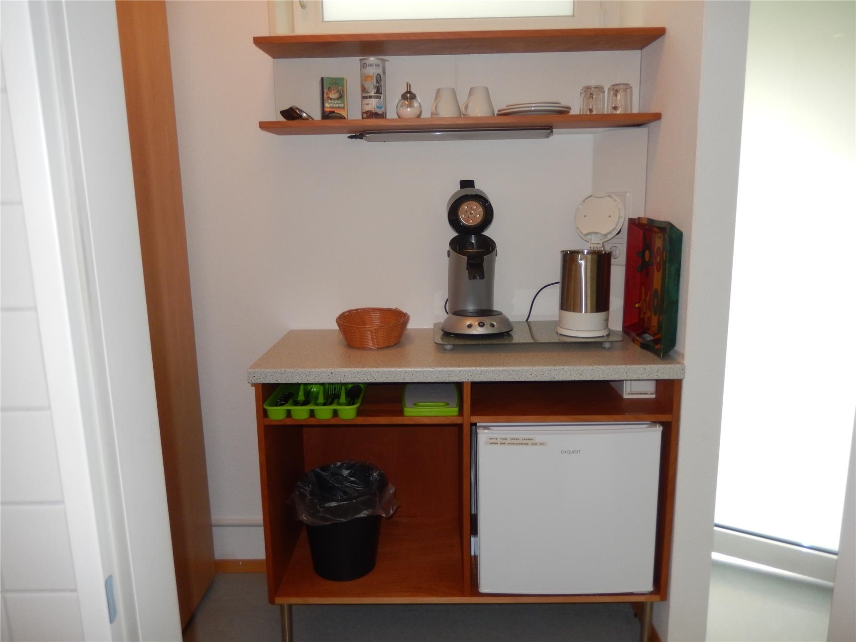 Gästezimmer - kleine Küchenzeile (Caritas Konstanz)