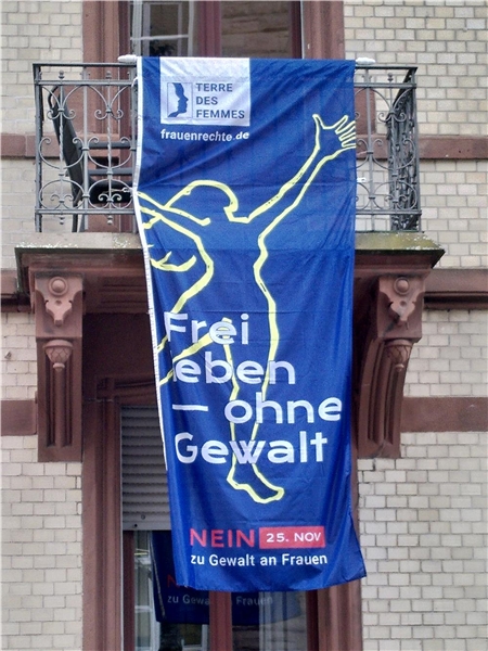 Gegen Gewalt_Fahne