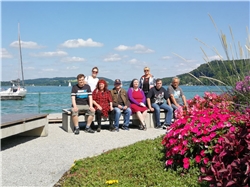 Waren begeistert von Ausflug zum Mattsee: die Klientinnen und Klienten der therapeutischen Wohngemeinschaft des Kreis-Caritasverband Rottal-Inn e. V. und ihre Betreuerinnen