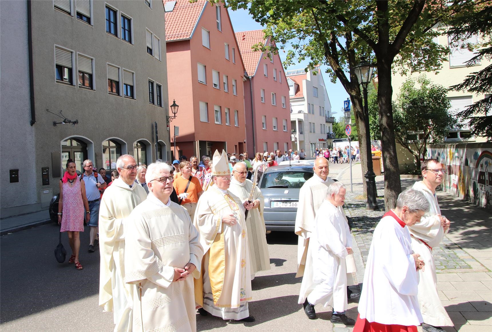 Nach dem Wallfahrtsgottesdienst Prozession (Bernhard Gattner)