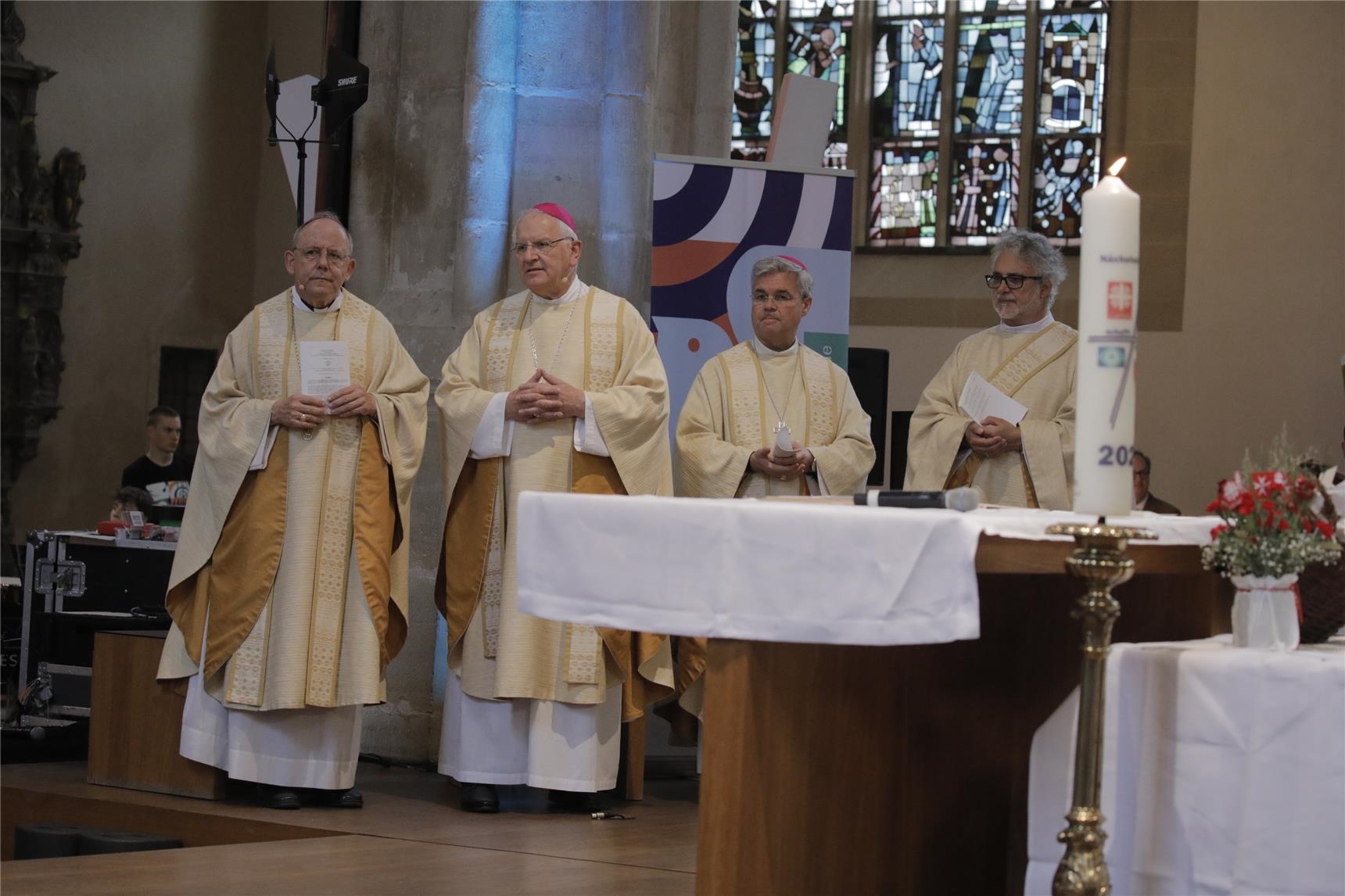 Festgottesdienst Bischöfe (Ralf Gerard)