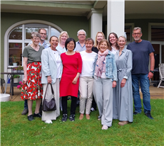 Hospizbegleitung: 13 Bochumer:innen qualifizieren sich als Ehrenamtliche