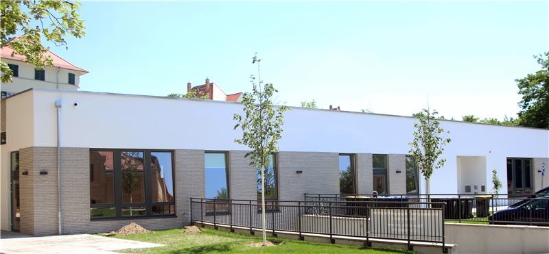 Außenansicht der Caritas Kindertagesstätte St. Benno in Leipzig-Gohlis.  (N. Draxlbauer)
