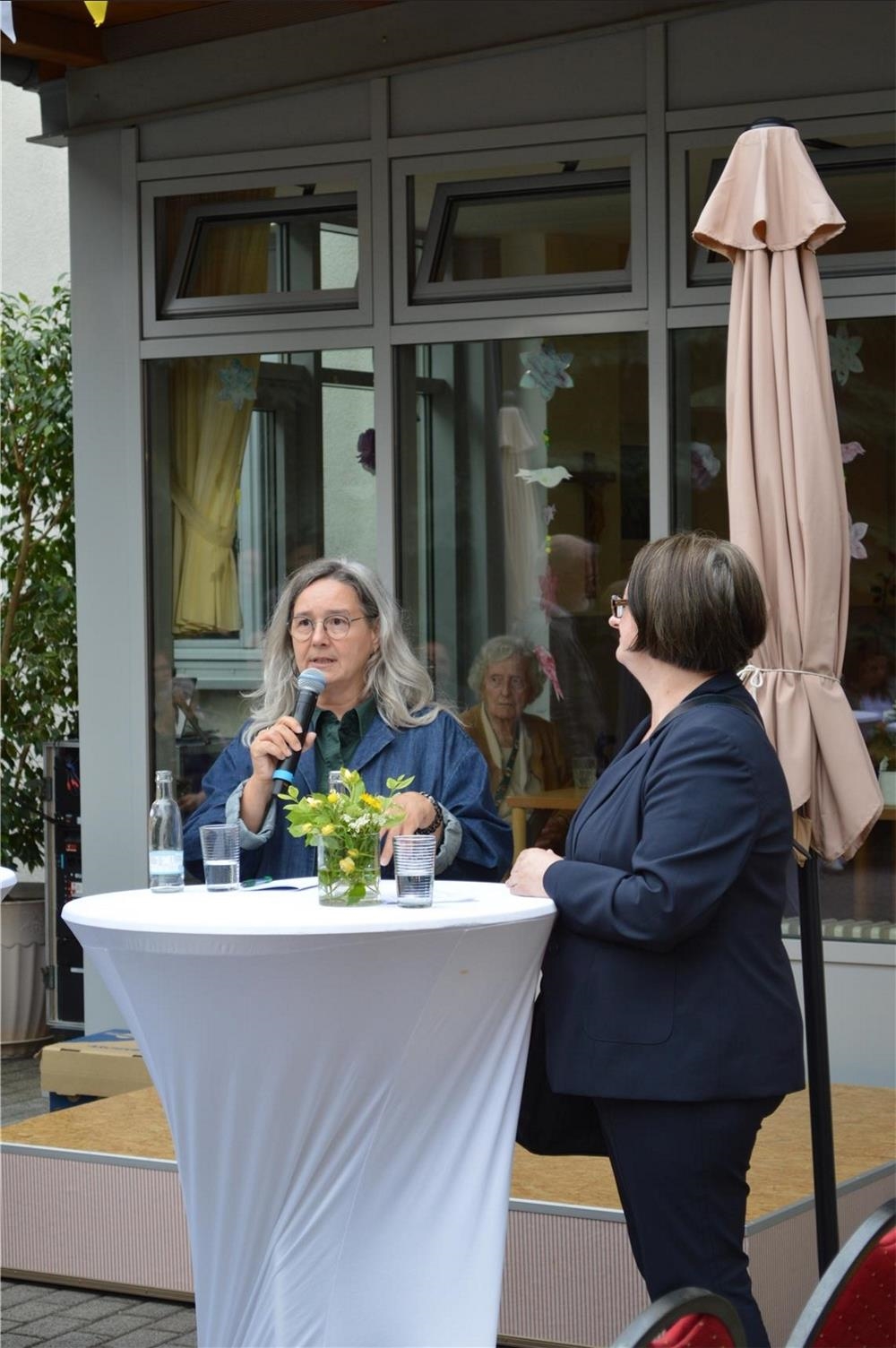 Ministerin Heike Werner und Diözesan-Caritasdirektorin Monika Funk 