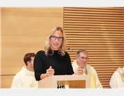 Dr. Katharina von Ciriacy-Wantrup, Aufsichtsratsvorsitzende der CAB Caritas Augsburg Betriebsträger gGmbH, hatte sich vor dem Festtag in Königsbrunn umgehört. So hörte sie viele gute Worte über das Caritas-Seniorenzentrum St. Hedwig. 