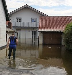 Hochwasser 2013 im Raum Deggendorf (Marcus Weigl, Caritas Regensburg)