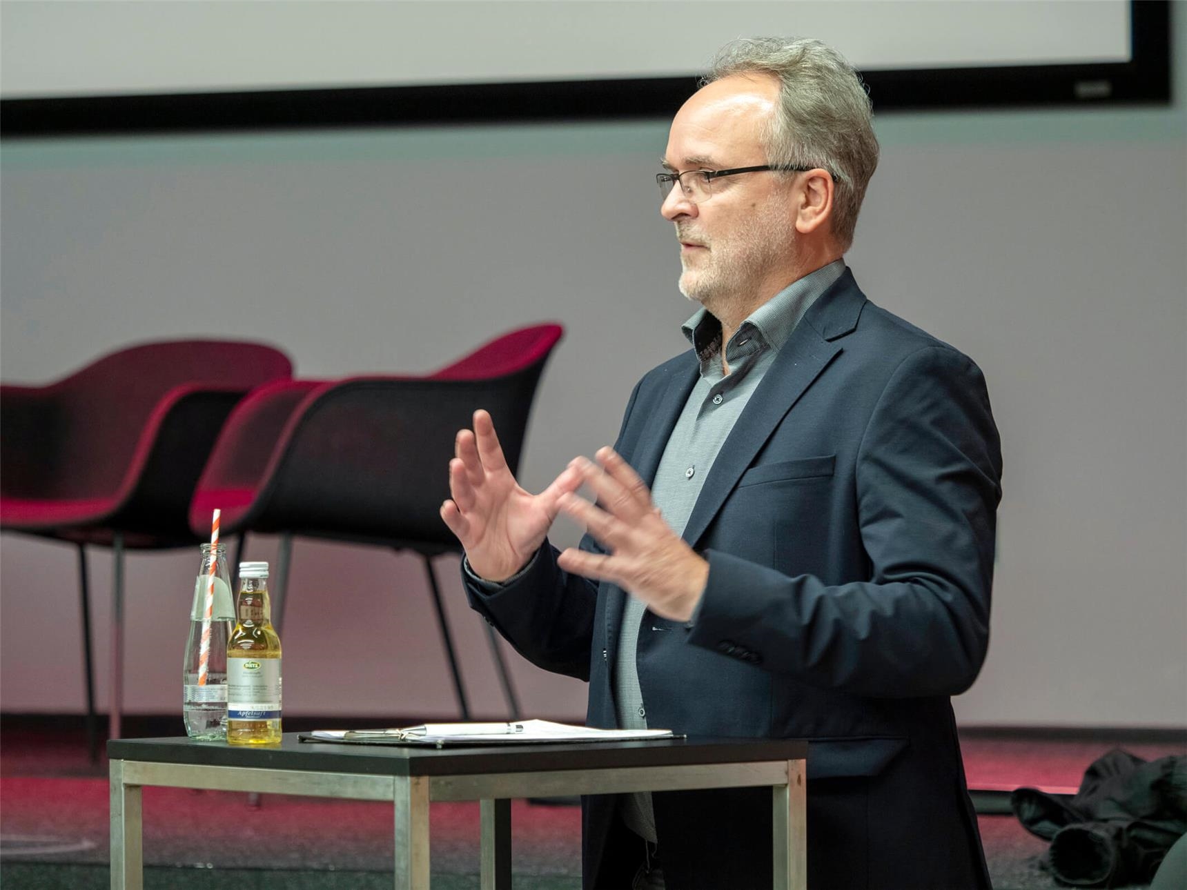 Jens-Uwe Scharf, Leiter der Abteilung Gesundheits-, Sozial- und Fachpolitik im Caritasverband für das Erzbistum Berlin (Angela Kröll)