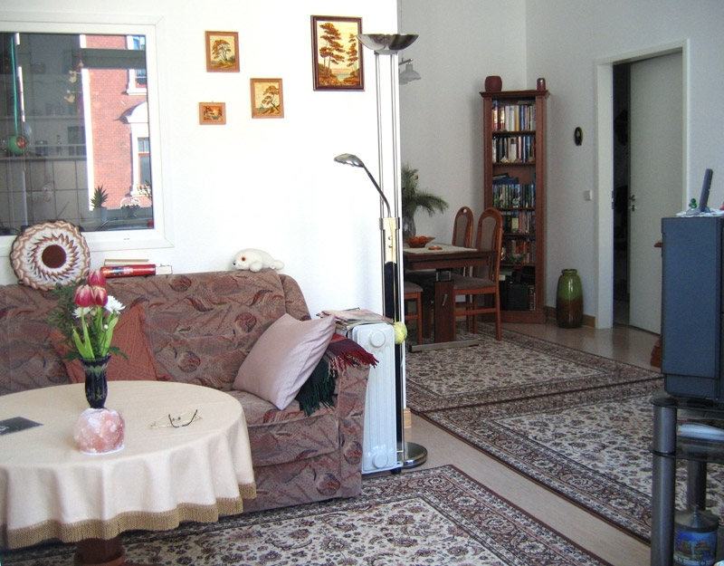Helle und größzügig geschnittene Wohnung im Servicewohnen Seniorenzentrum St. Josef in Stralsund. 