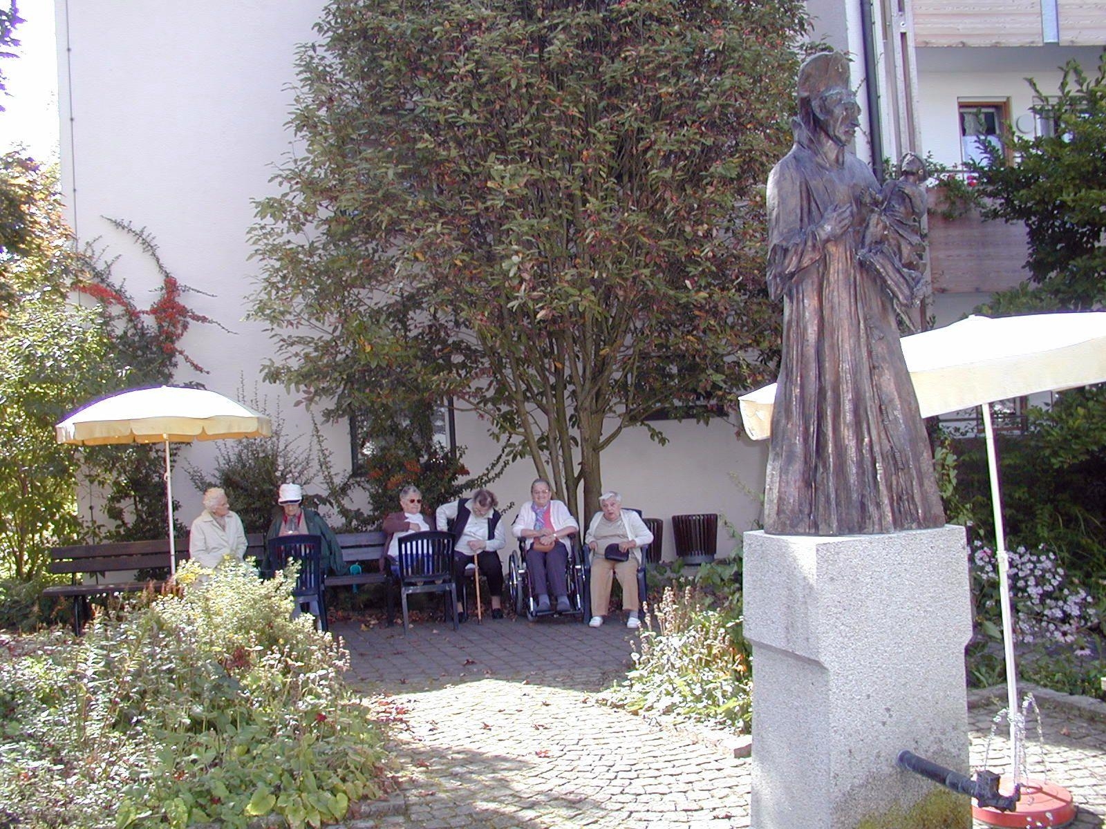 Altenheim Brunnen 