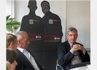 Über die Notwendigkeit eines Sozialen Arbeitsmarktes sprachen Vertreter(innen) des Caritasverbandes Hagen mit dem Bundestagsabgeordneten Karl Schiewerling.