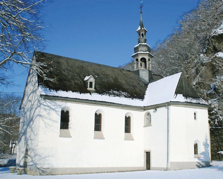 Kreuzkapelle im Schnee