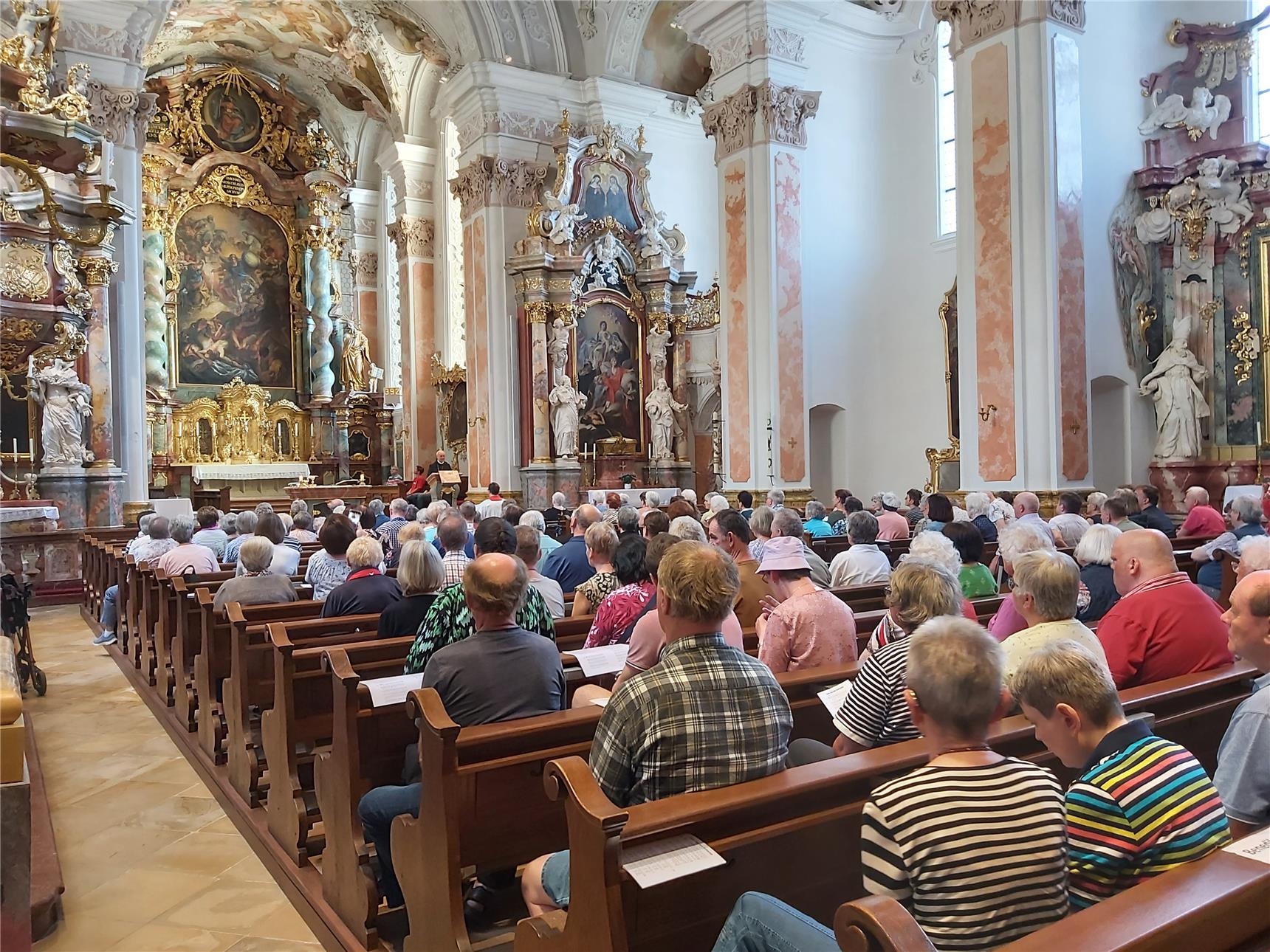 Sonnenzug 20240629_Festlicher Gottesdienst in der Abteikirche Metten (Foto: Franziska Lehmann)