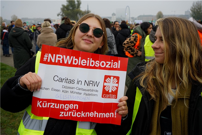 2024_12_Demo NRW bleibt sozial