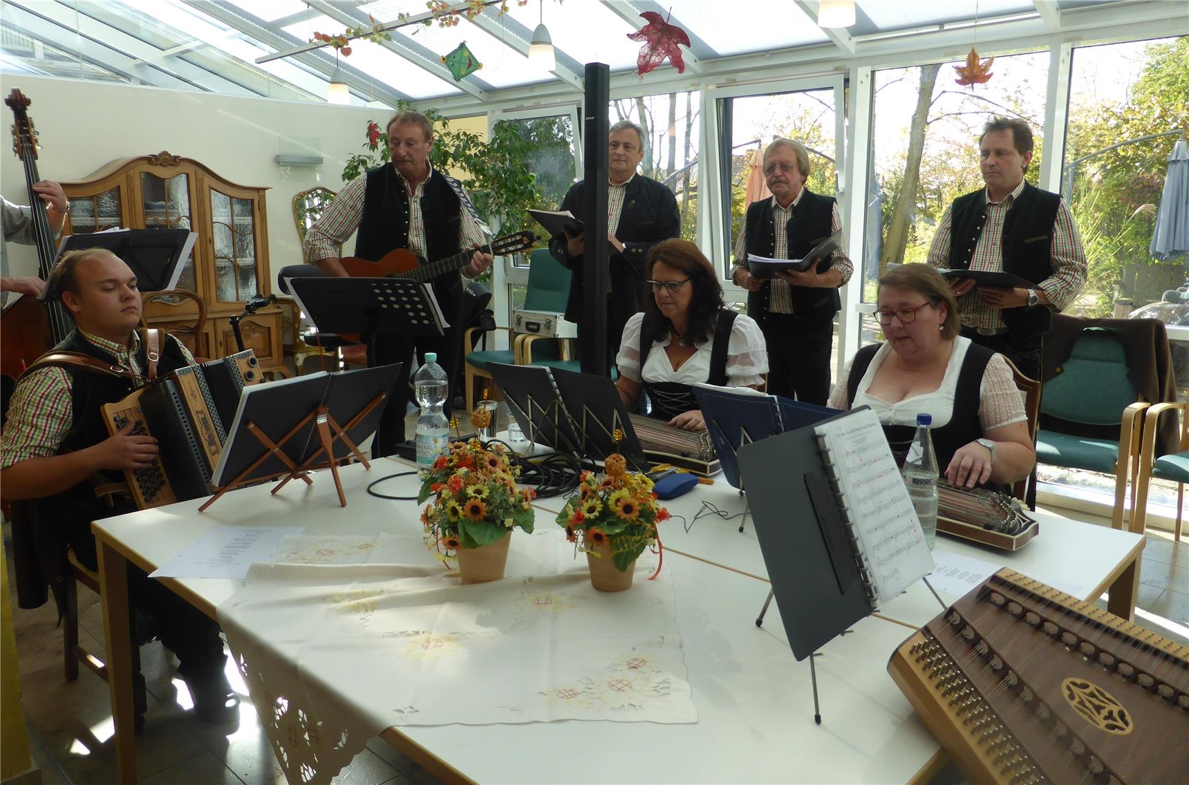 Herbstkonzert - Stubenmusik aus Waidhaus (Foto: Pauser)