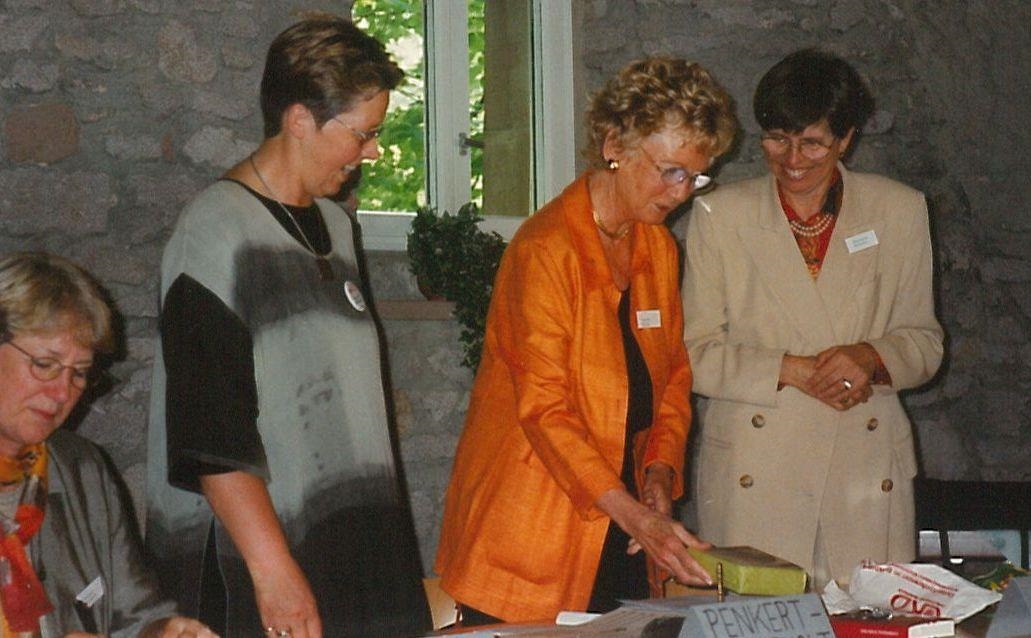 2000: Verabschiedung von Agathe Syren (CKD-Diözesanverband)
