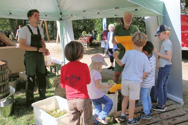 Apfelfest - Sommerfest Familie Marxheim (ak)